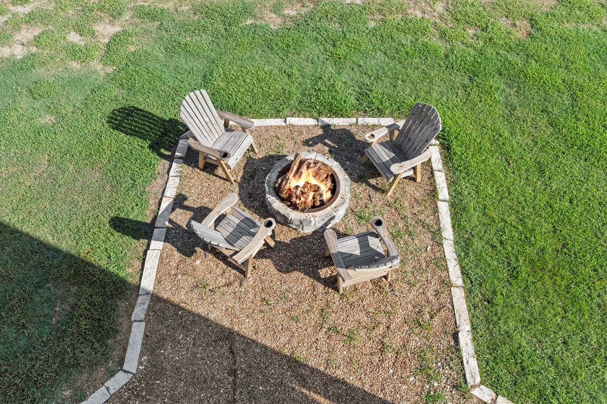 7250e079de414324b024569e5be875c1 Large | Beachhouse | Texas | TX | Vacation Homes | Galveston | Crystal Beach | Kokomo | Breezy Days | Beachfront Elegance | Sunrise Serenity | Southern Sands Property Management, LLC