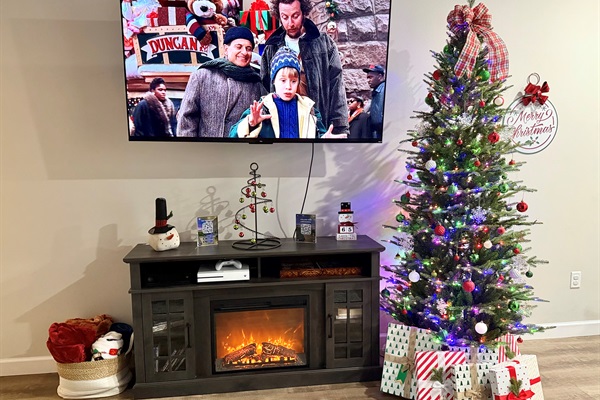 You can enjoy the spirit of Christmas at Ozark Overlook throughout November and December!