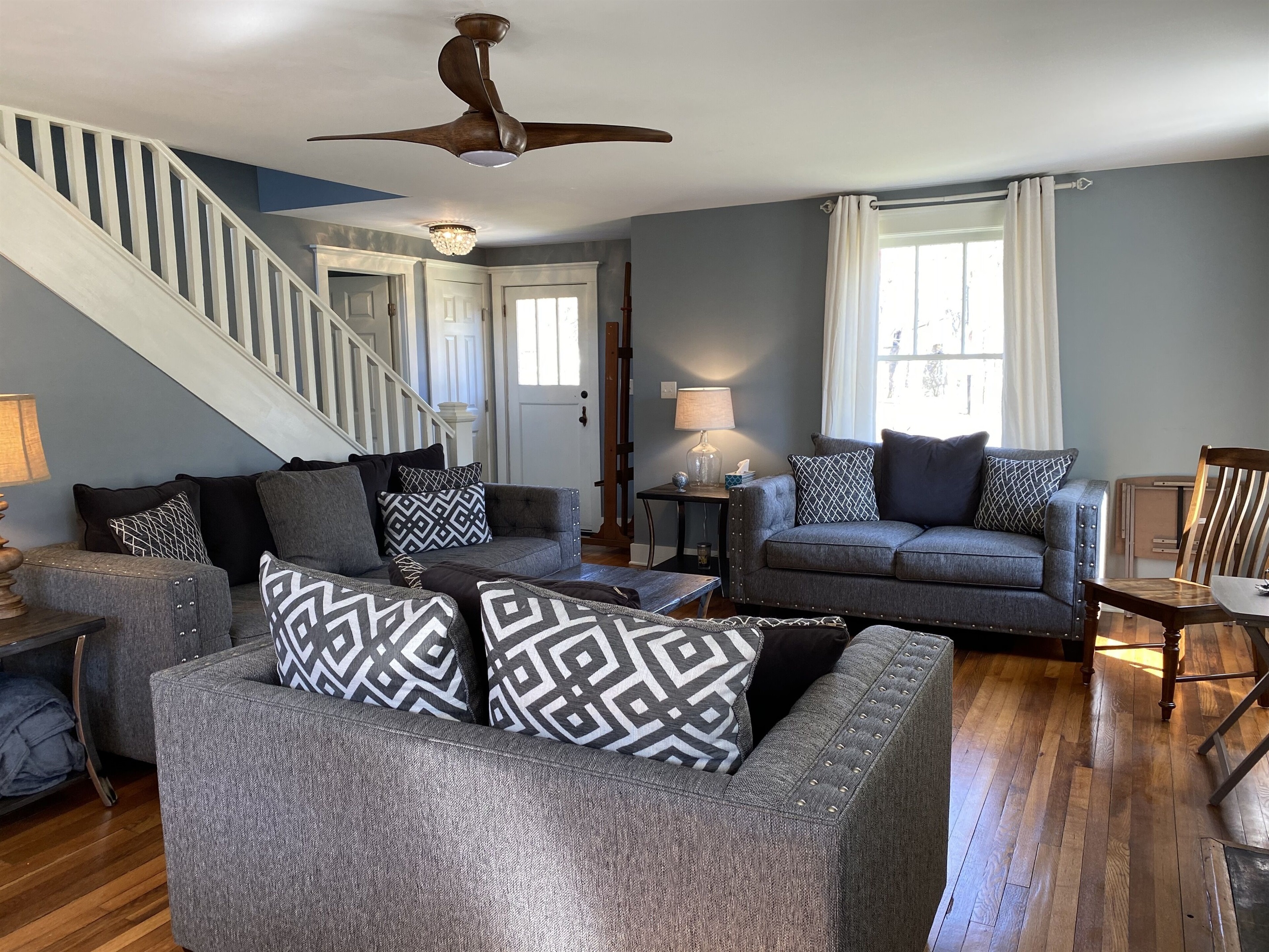 Living room with large-screen TV