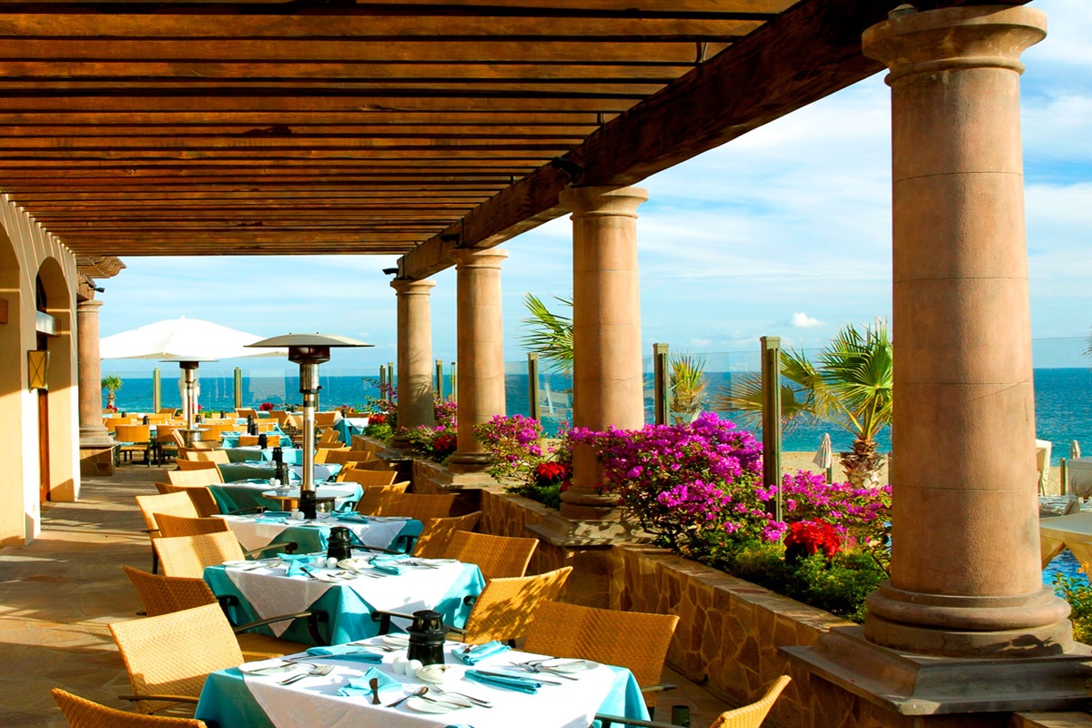 Outdoor Dining at Pueblo Bonito Sunset Beach, Vacation Travel Exclusives