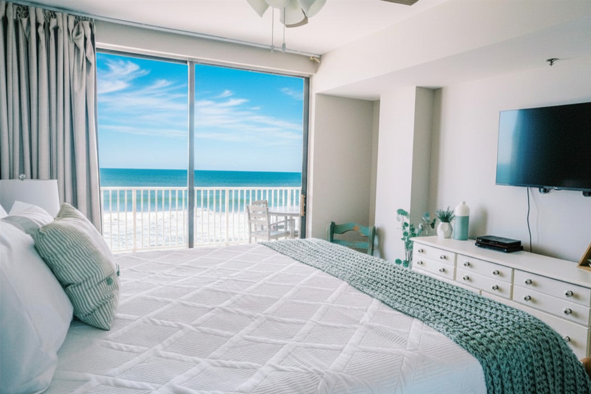 Something to wake up to EVERY day ☀️