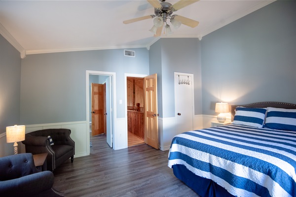 Upstairs queen bedroom with bath access