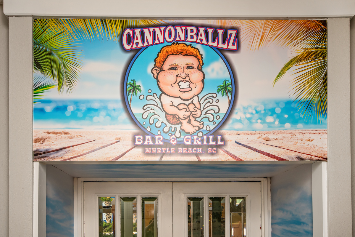 Indoor bar and grill open daily with weekend karaoke offered