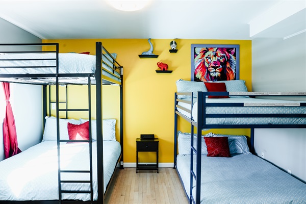 Double the Comfort, Double the Fun 🛏️🛏️📺 – Enjoy a cozy stay in our room with a double-sized bunk bed and a smart TV for your entertainment