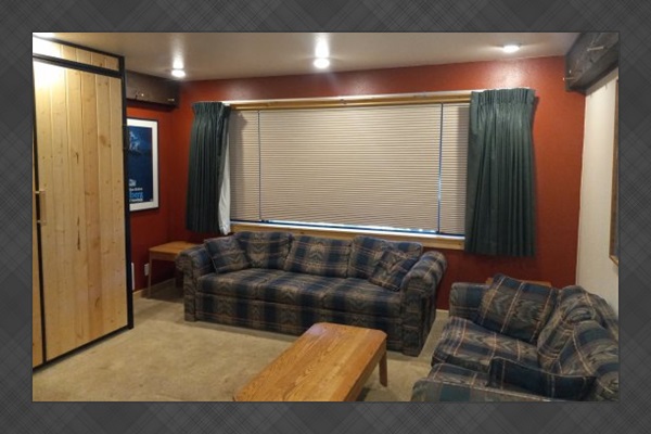 Livingroom area.