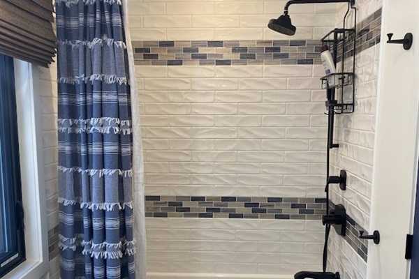 Shower main floor bathroom