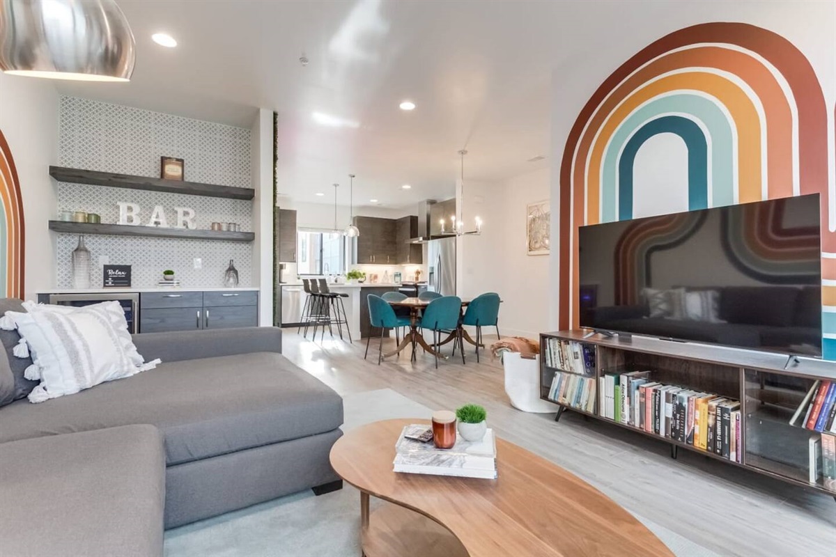 Cozy couch. Popcorn. Big screen. Sounds like a movie night!