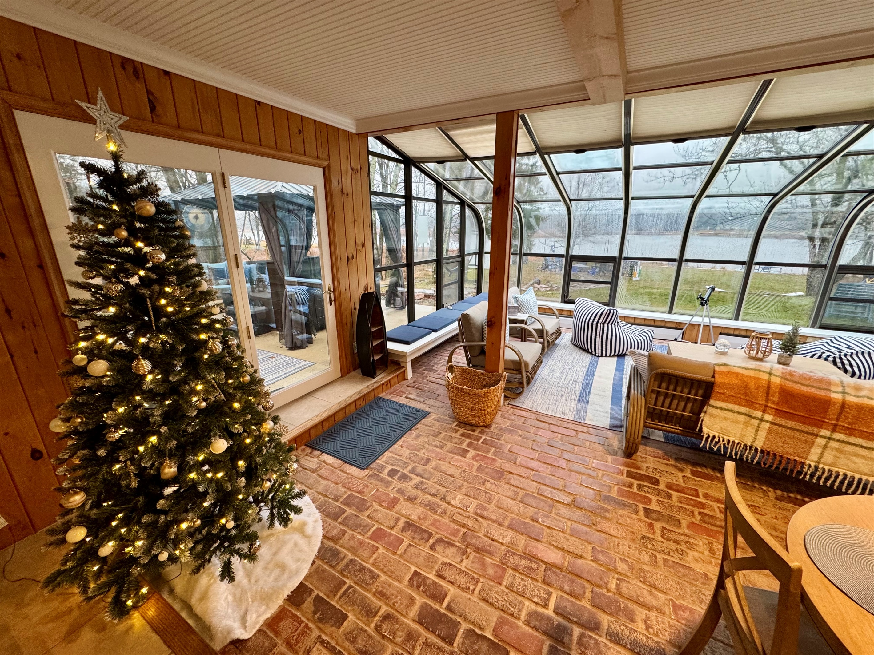 The holiday season is upon use.