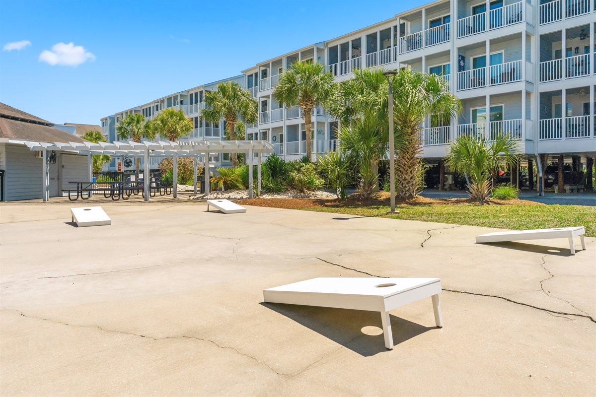 Outdoor game area, family fun while you have a cook out