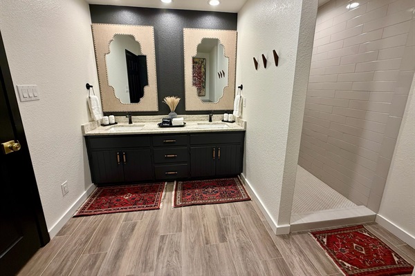 Primary Bathroom has a shower