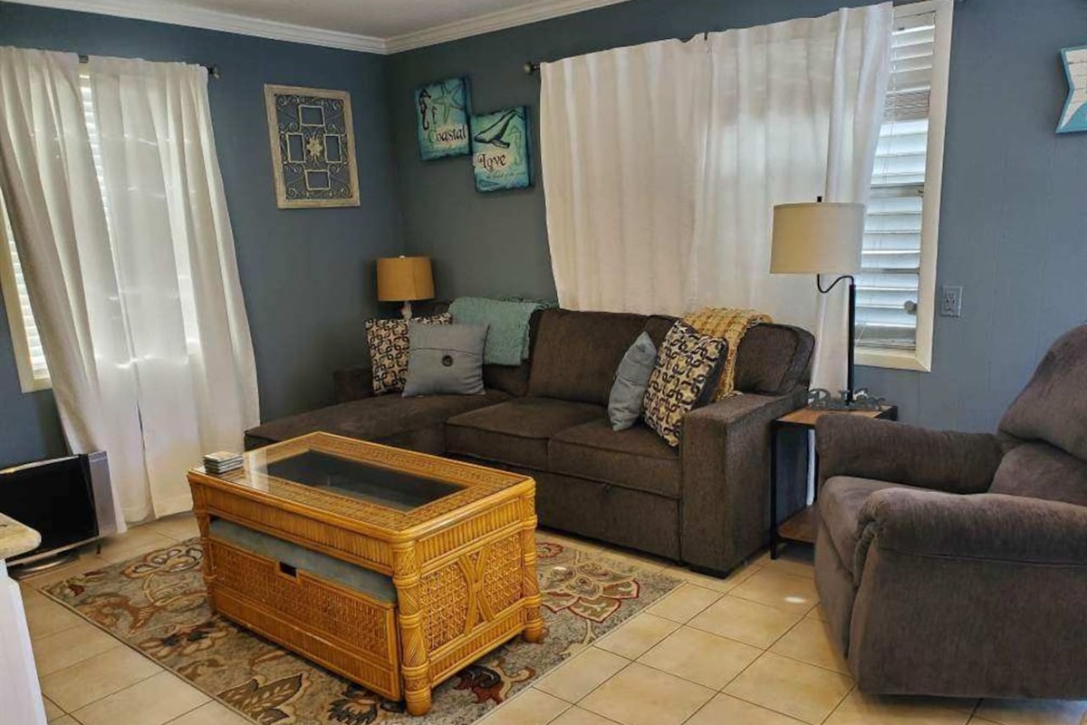 Viva La Vida Team Mamo Realty, Inc.