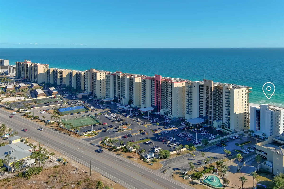 Commanding attention on the Gulf Coast, Four Winds stands as a beacon of luxury and an exquisite retreat for discerning residents.