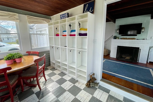 Entry/enclosed porch - card table and cubbies