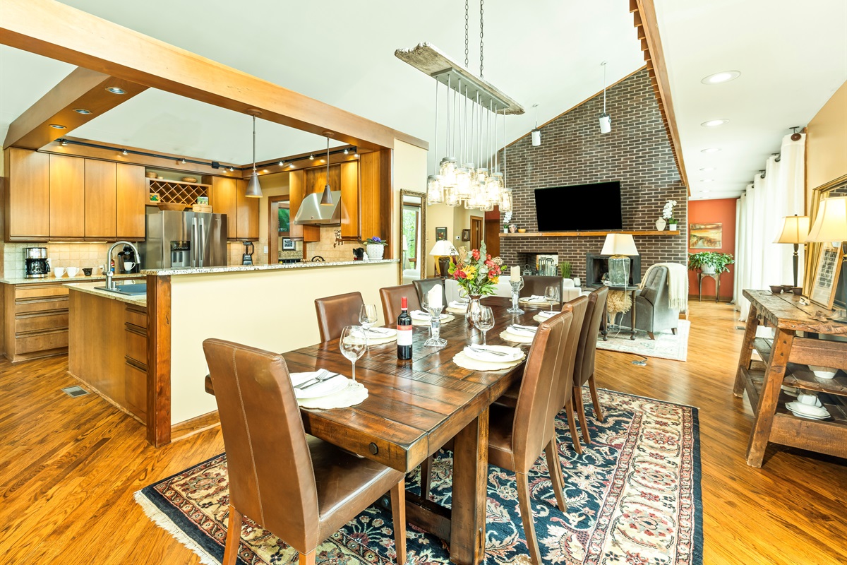 Main floor Dining area seats up 8 to 10 (getting snuggly) for large meals and games of...chance?