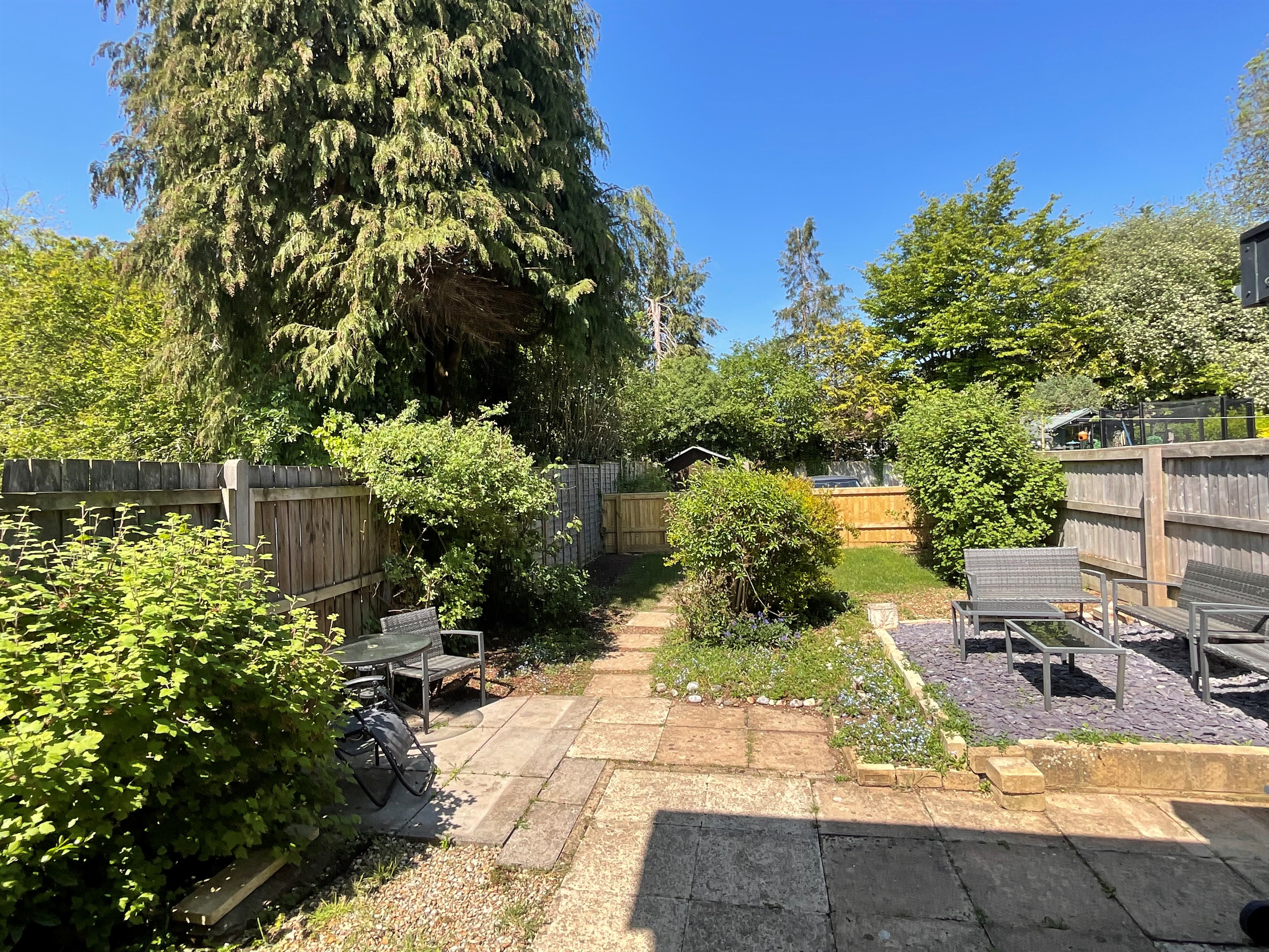 The back garden is in a secluded position, not overlooked, at the end of a cul-de-sac.