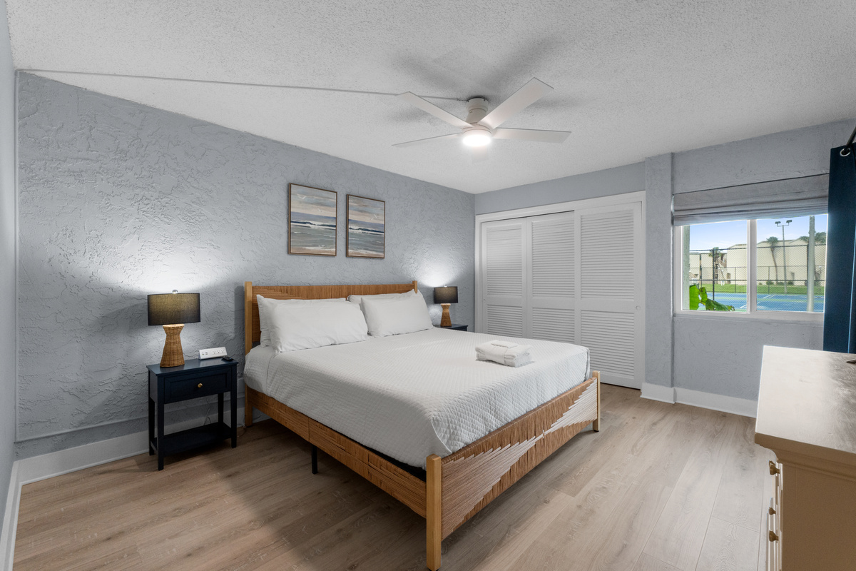 Master Bedroom with King Sized Bed