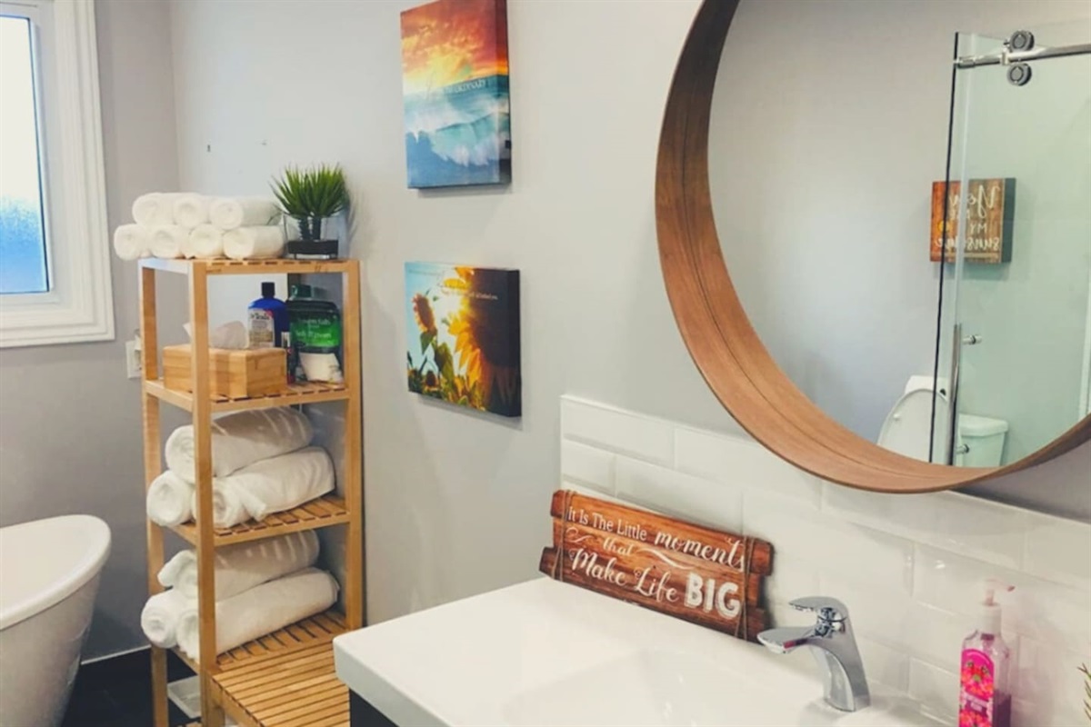 Bathroom With Soaker Tub