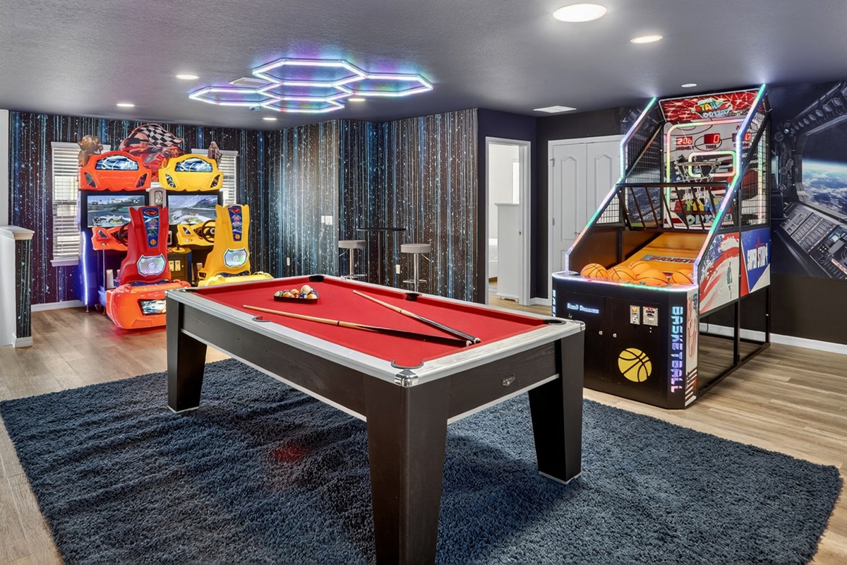 Awesome Arcade Game Room (All FREE-To-Play)