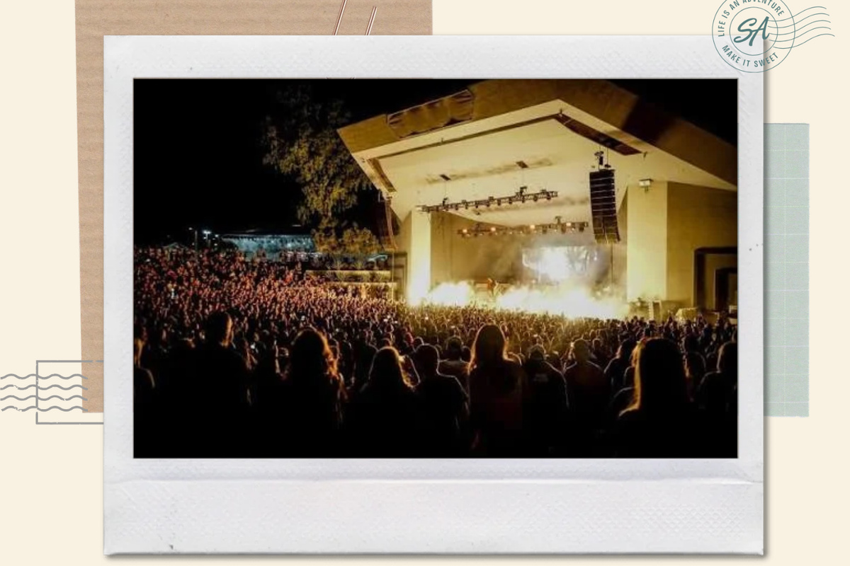 Mesa Amphitheatre

An open-air venue in downtown Mesa that hosts
concerts and community events throughout the year.
Check the calendar before your stay.

The house is just 16 minutes away from the attraction.