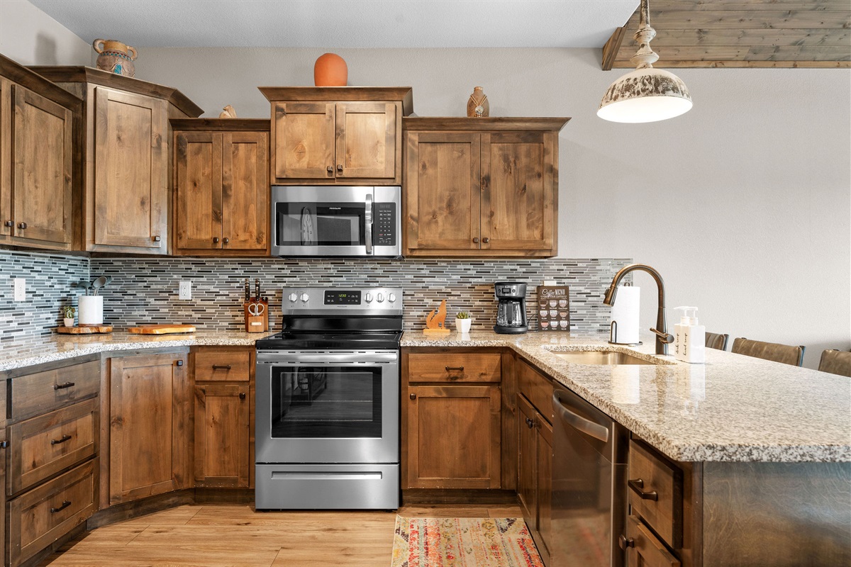 Full Kitchen