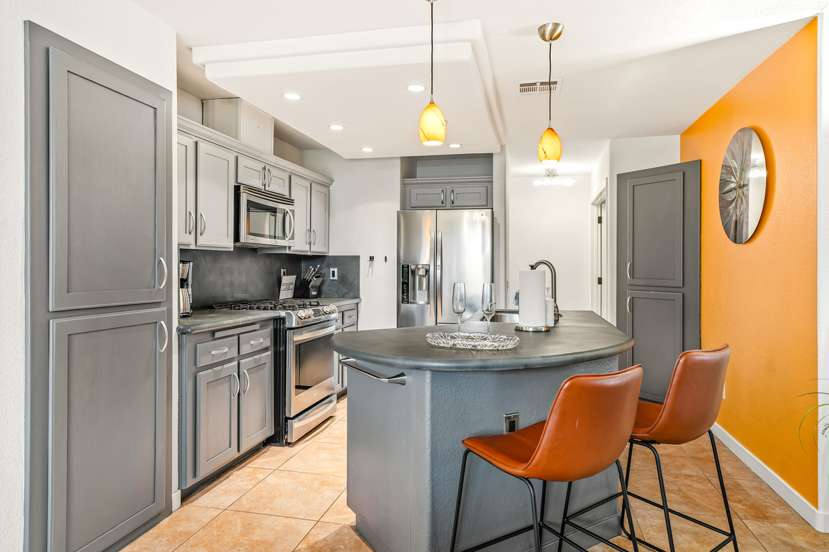 breakfast bar