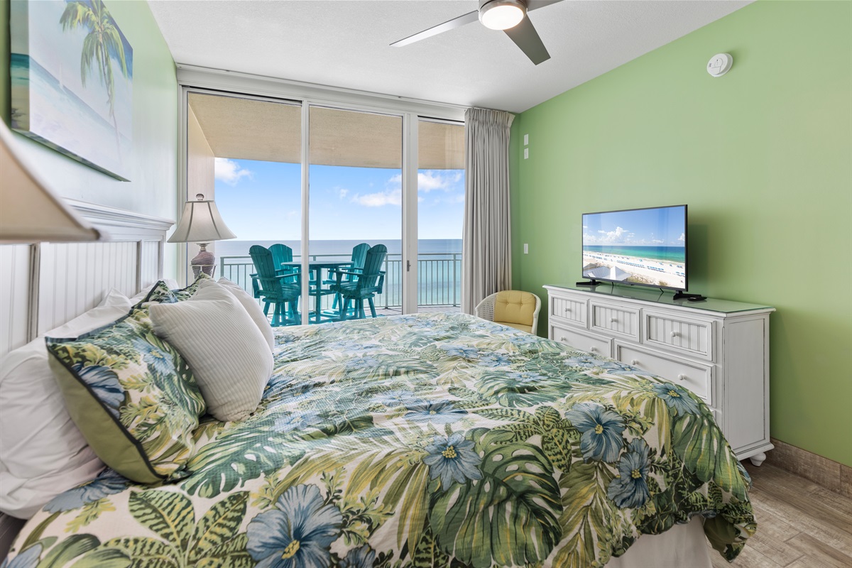 Gulf-front Primary Bedroom