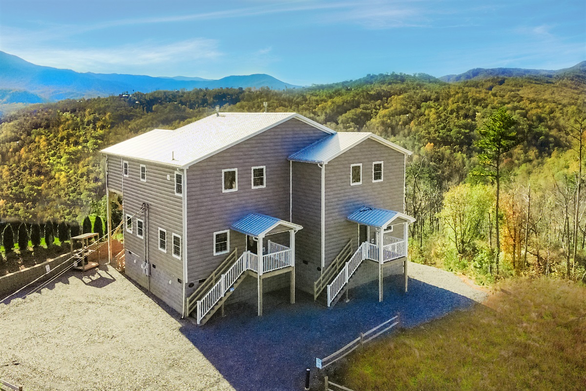 Welcome to the cabin. Your vacation starts here.