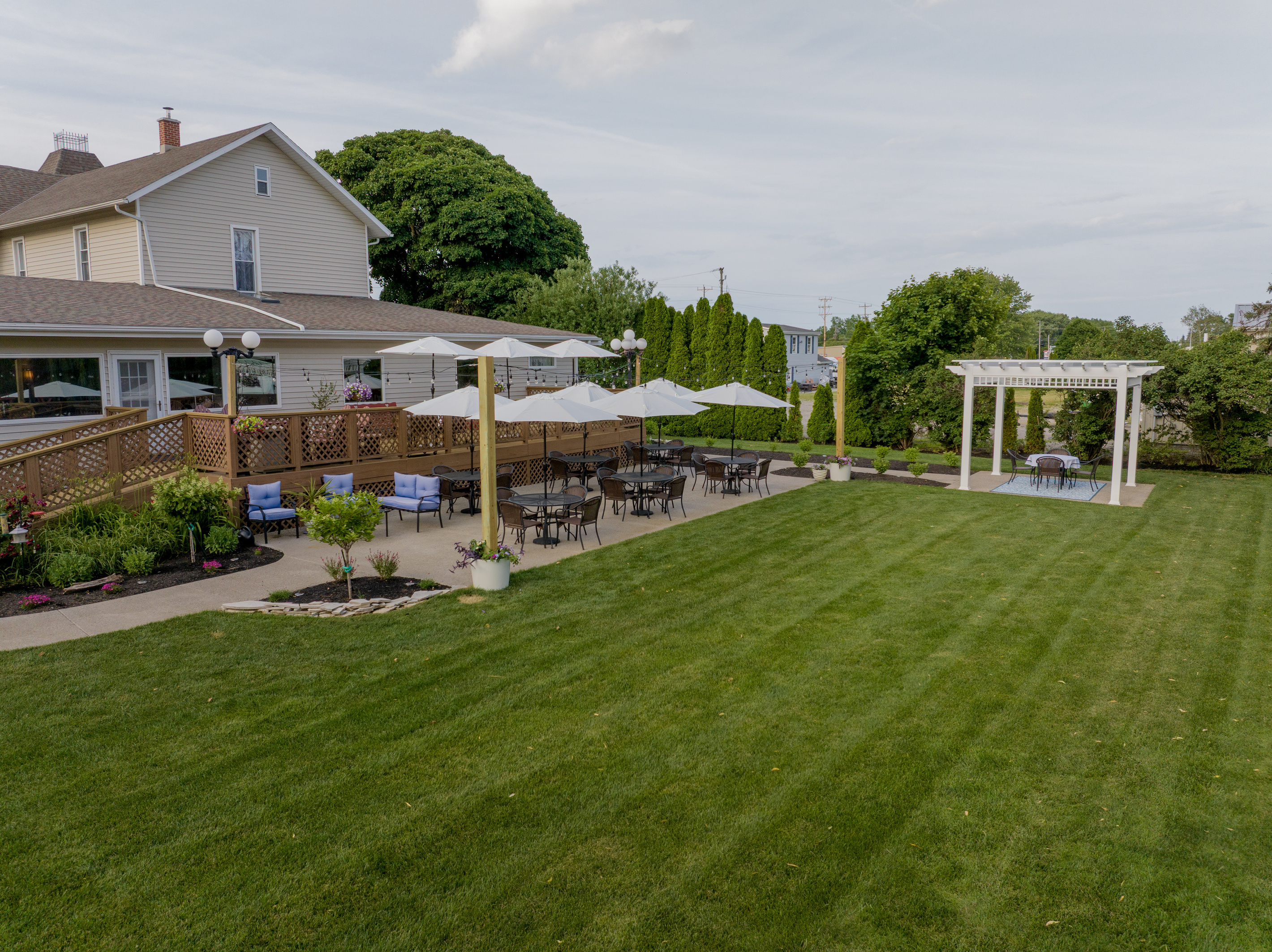 Elegant Outdoor Event Space with Garden Views