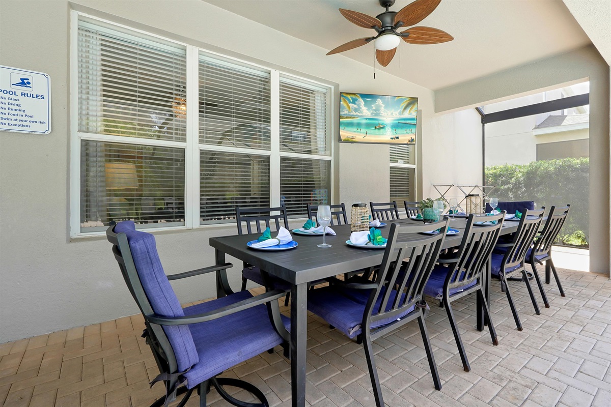 Outdoor Dining for 10 with TV.