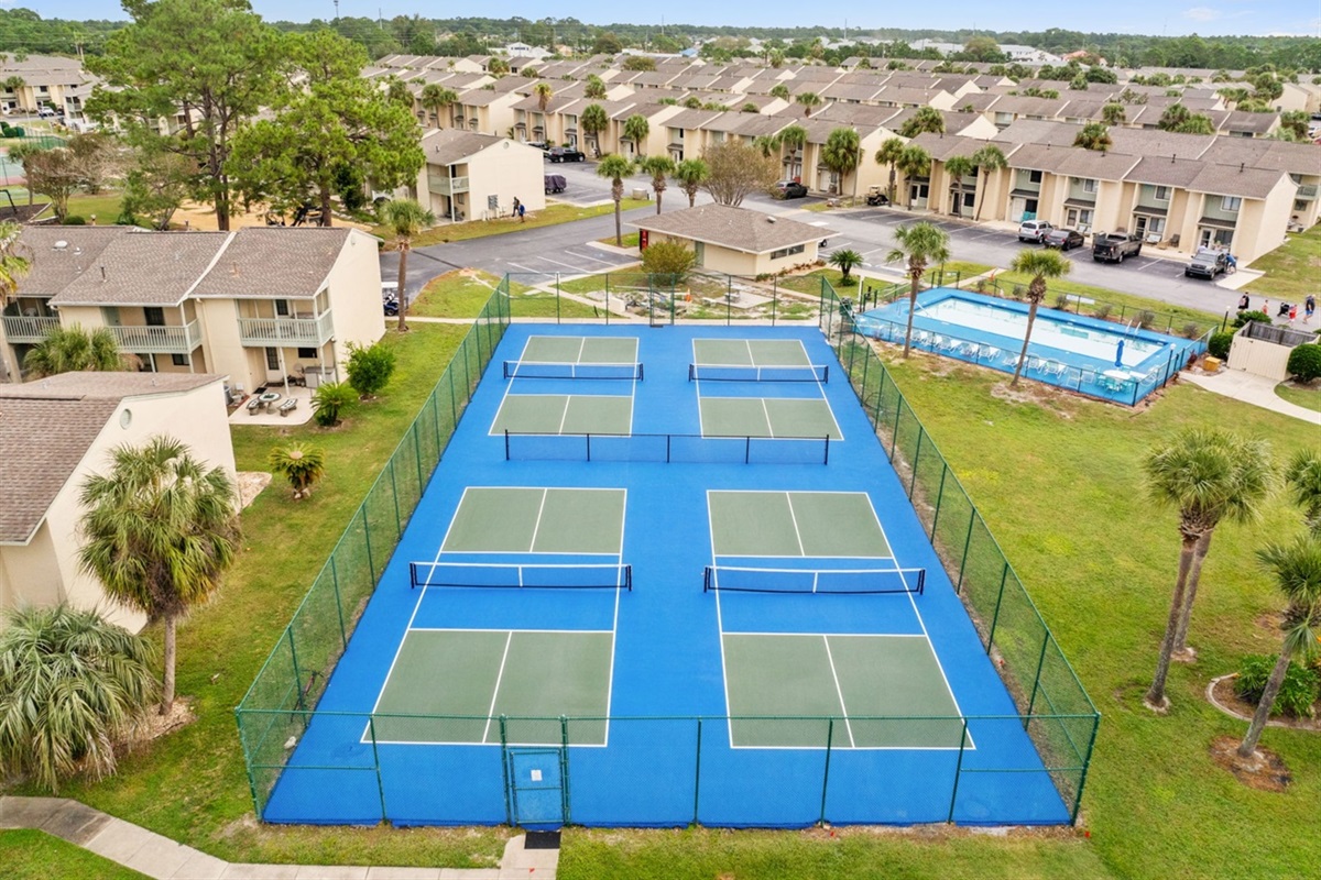 Pickleball Courts