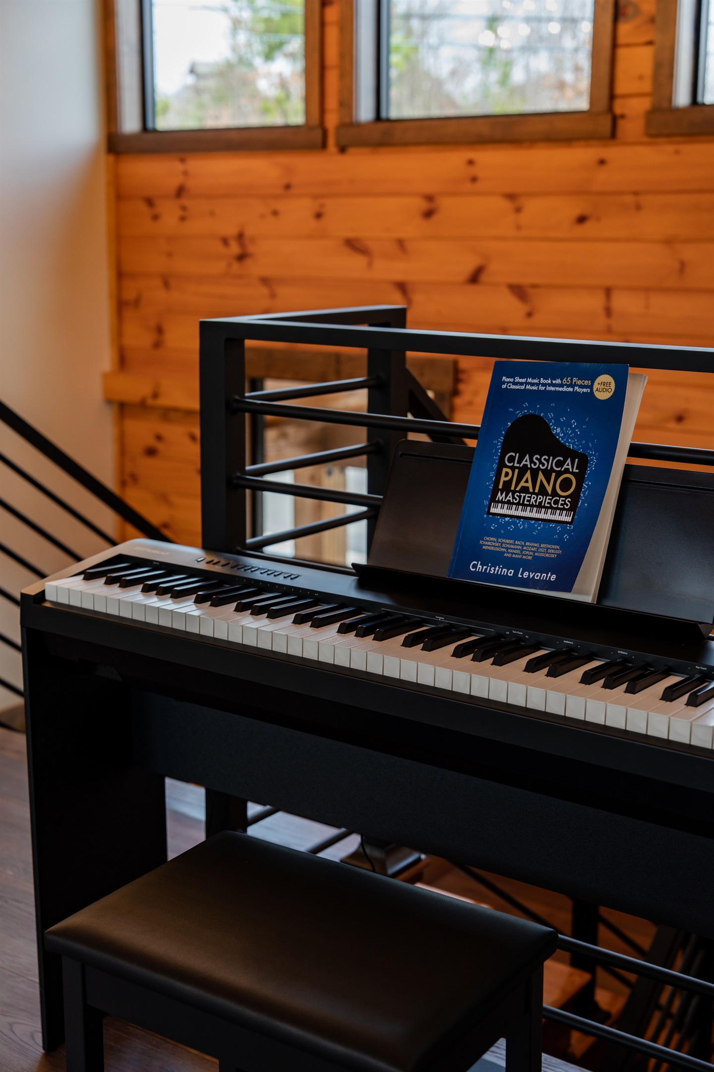 🎹 Music & Mountain Memories - Gather around the piano and fill the cabin with music while surrounded by the peaceful beauty of the Smoky Mountains. A perfect moment to slow down, play a favorite song, and create lasting memories together.