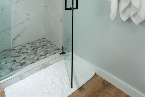 ensuite shower