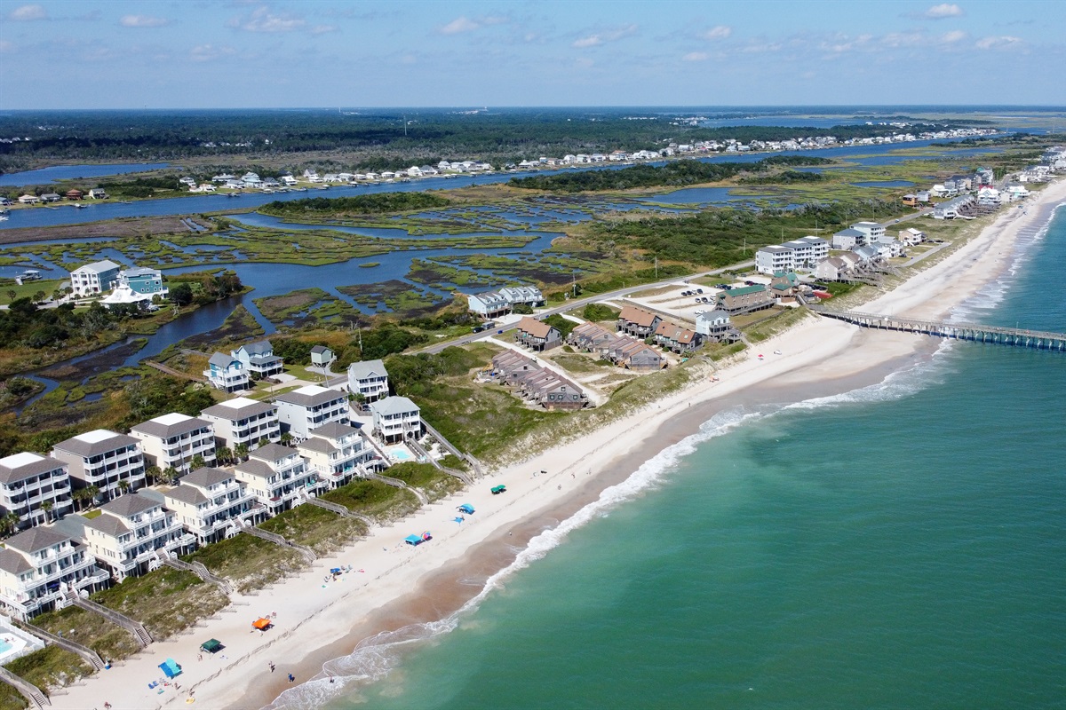 N Topsail Beach and the Seaview Pier