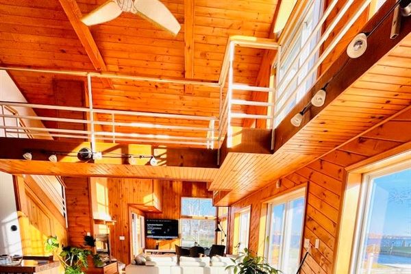 Loft area overlookingthe main living space.