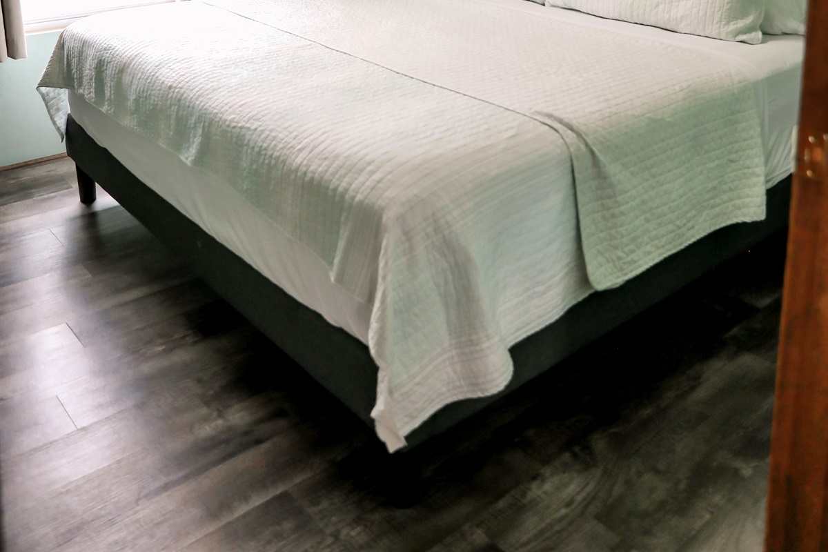 [Bedroom #3] King bed with TV.