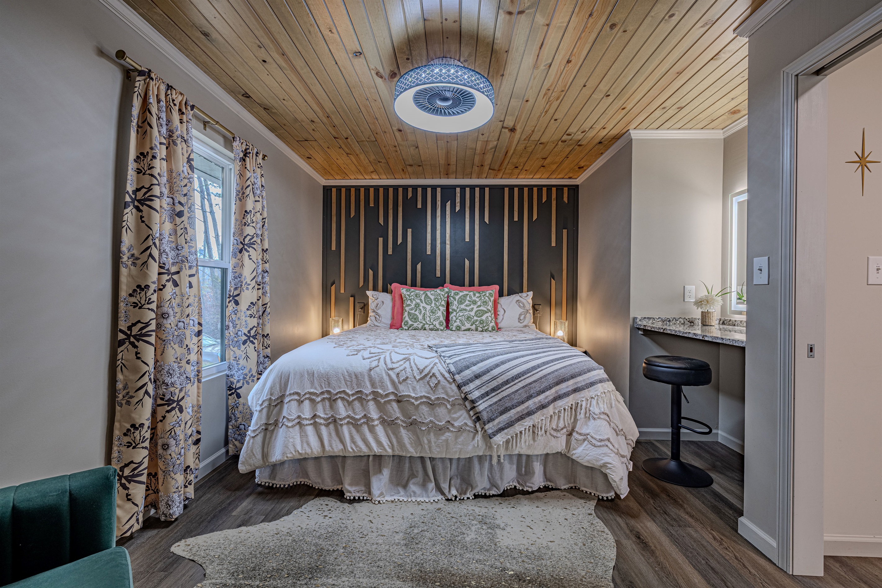 Master suite #1 features a makeup area and ensuite bath.