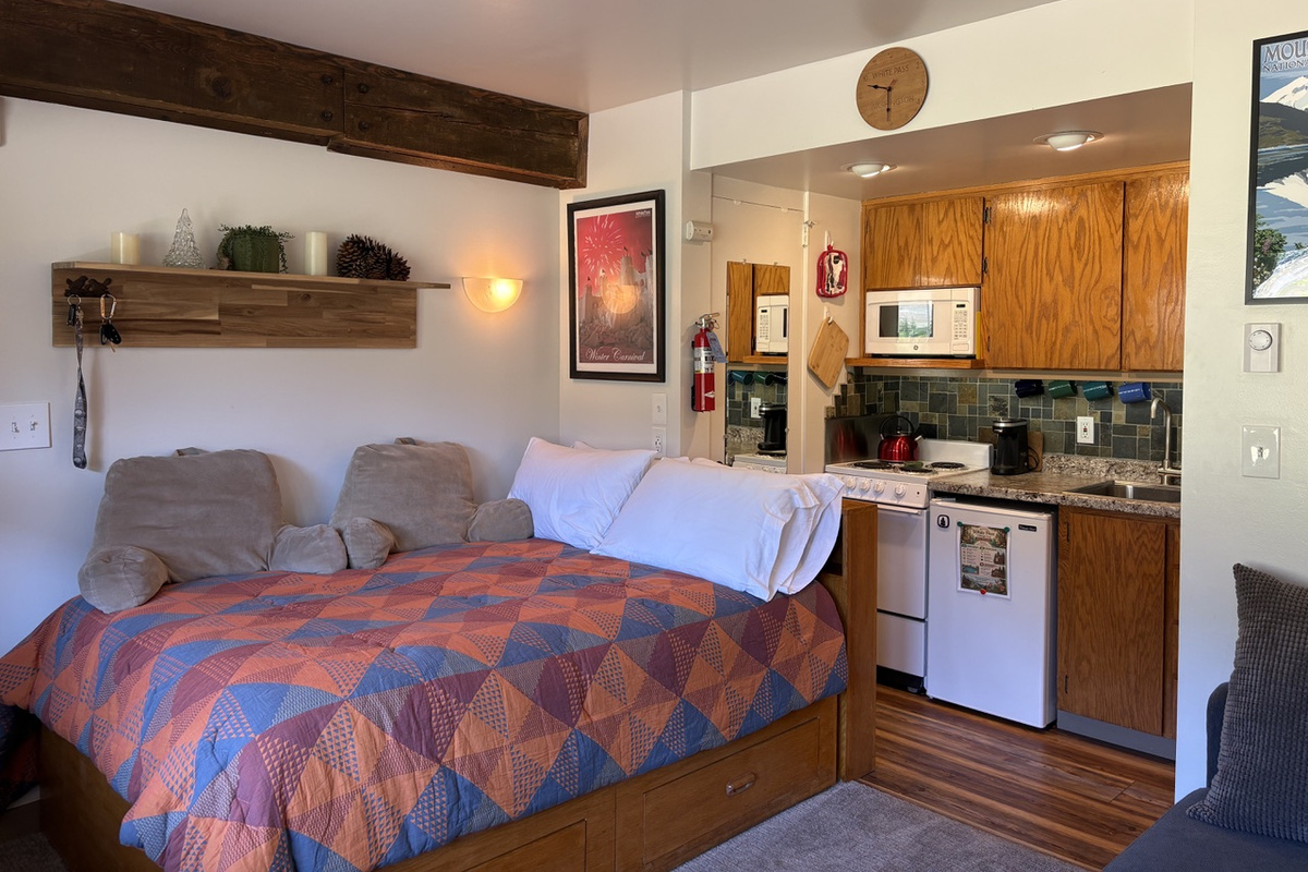 Full bed