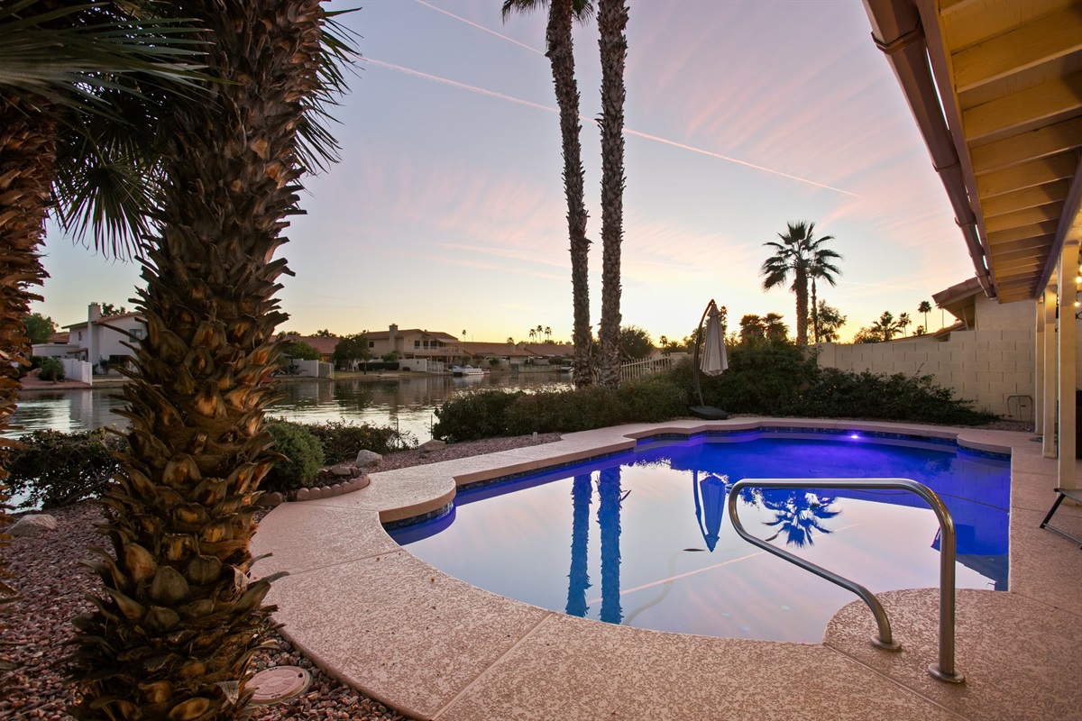 Lakefront Oasis w/ Pool & Hot Tub · Garden Lakes | 3 Bed 2 Bath — Lakefront Oasis w/ Pool & Hot Tub | 3b • 2bth, Avondale, Arizona — photo 55