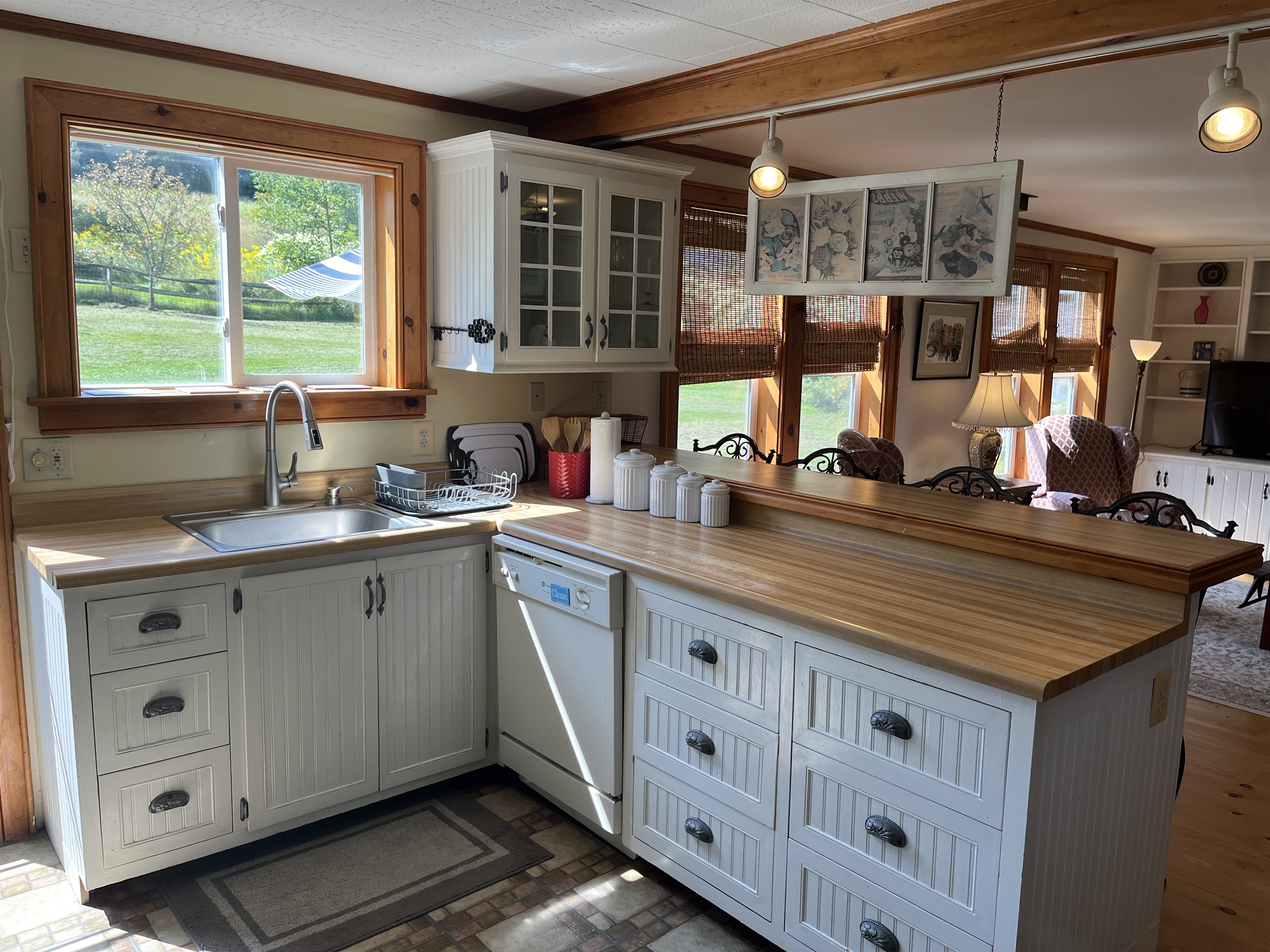 Classic farmhouse cabinetry