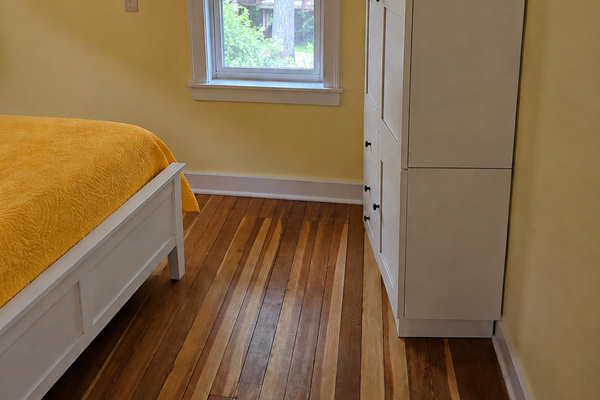 PHOTOS ARE AI RENDERINGS OF FUTURE FURNISHINGS - HOME CURRENTLY UNDER RENOVATION 