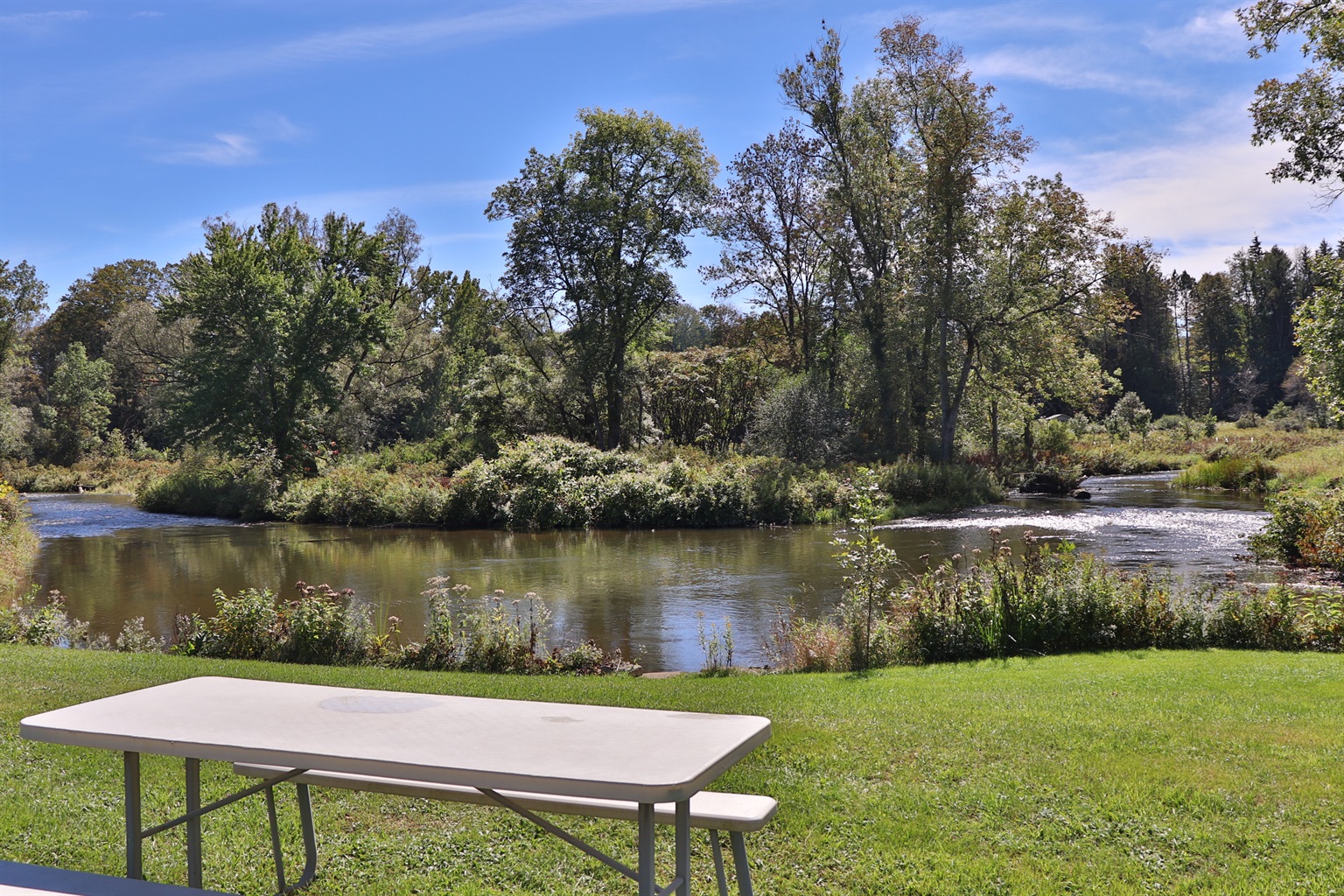 Picnic area by Oak's Creek
