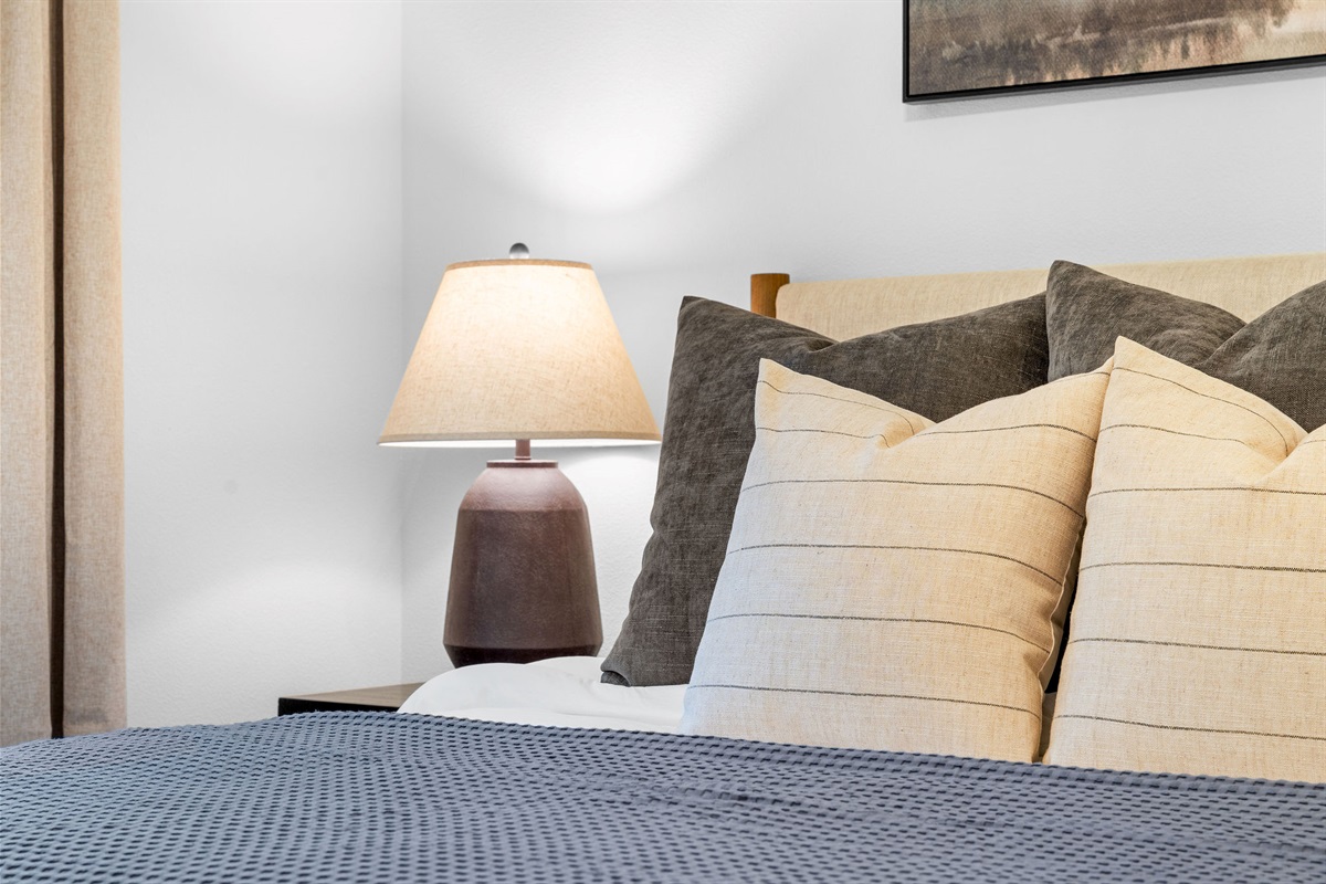 Soft lighting and simple details for a relaxing atmosphere.