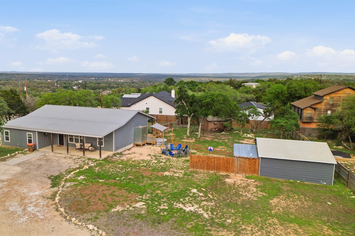 Private 1-acre retreat in the Texas Hill Country — space to relax and reconnect
