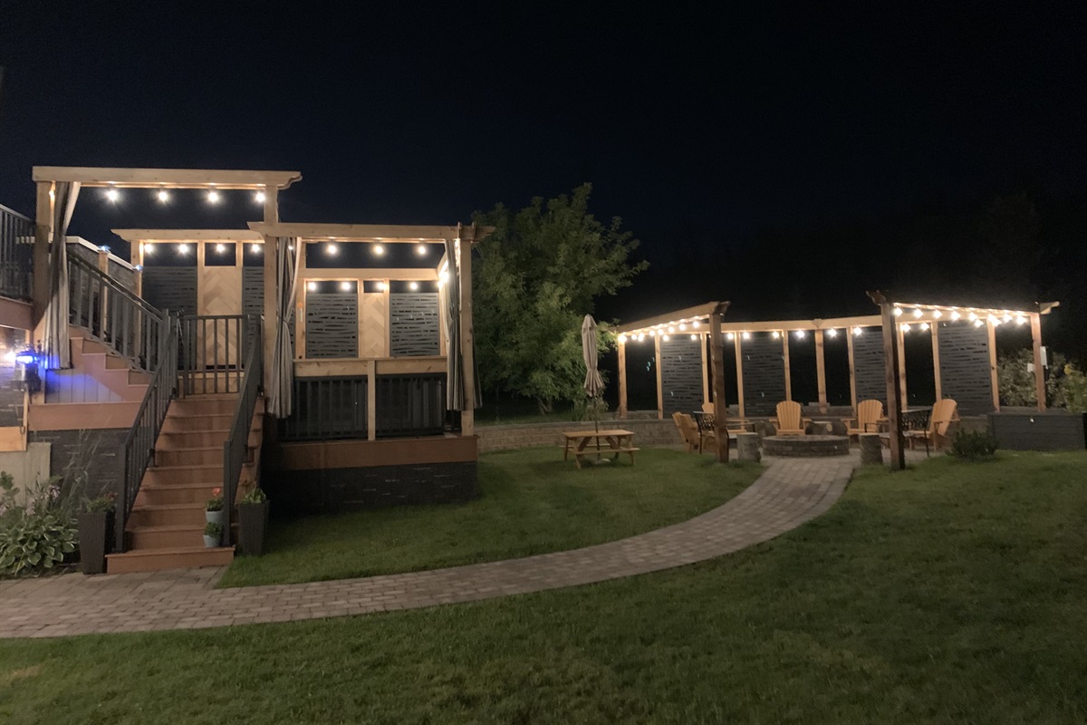 FIRE PIT NIGHT VIEW