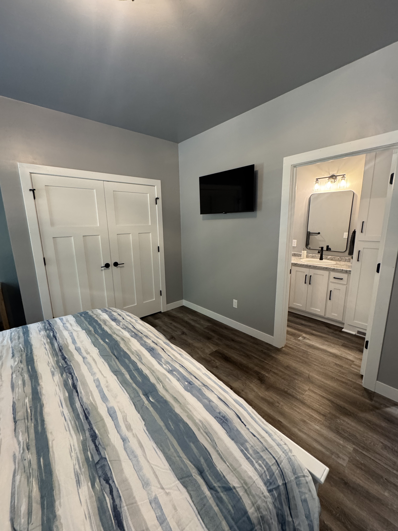 Bedroom 2 with full bathroom 