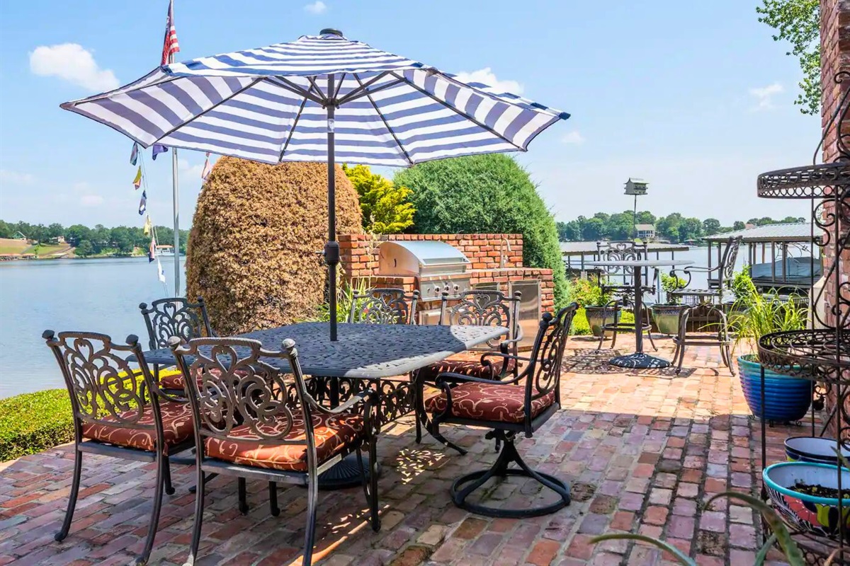 [Patio] Once Again, Plenty of Seating for a Crowd. Enjoy the Generous Lake Frontage. 