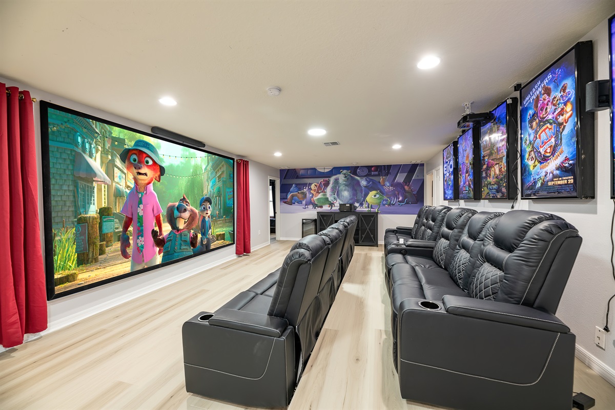 Amazing Movie Theater with 165 Inch Screen