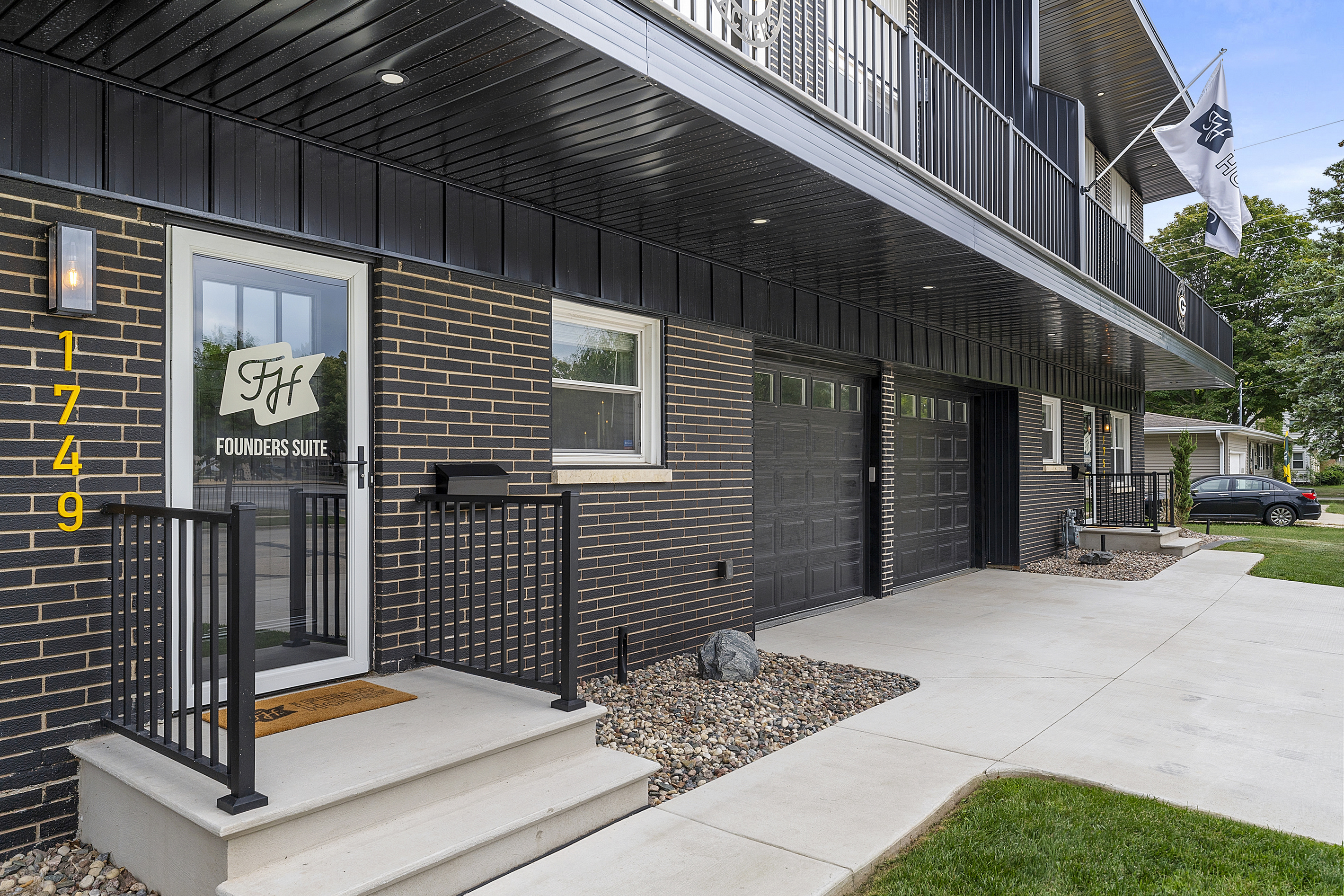 Private entrance to the Founders Suite with convenient on-site parking.