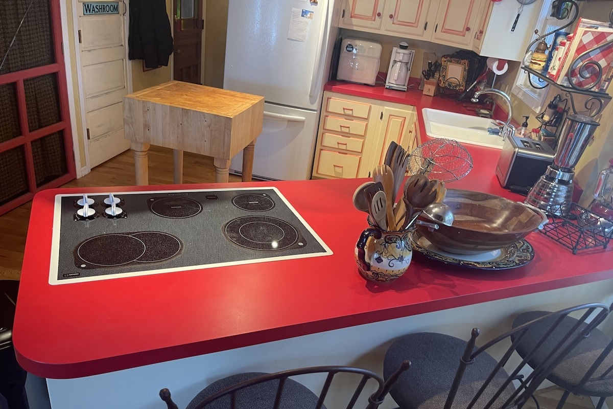 Fully stocked kitchen 