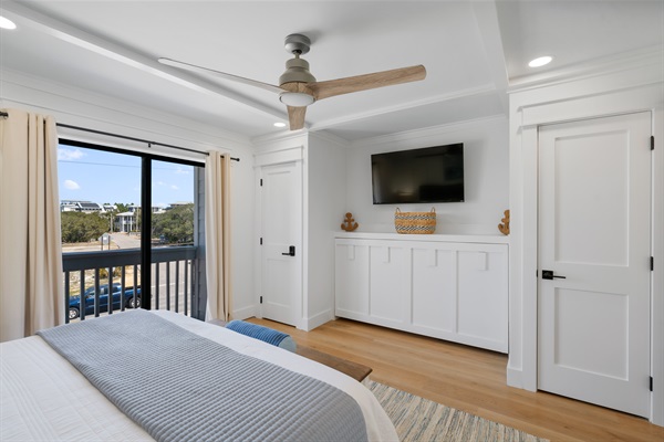 View of 30A and twin murphy bed